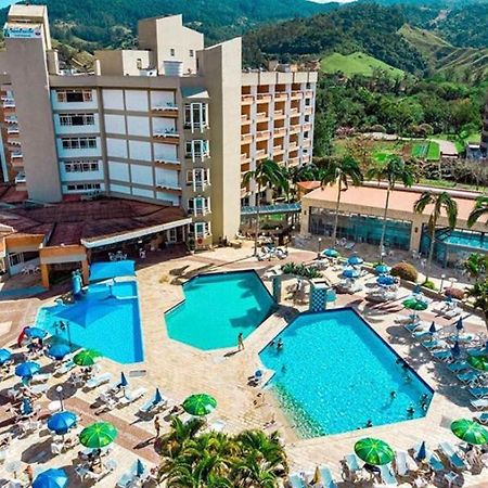 Flats termais em condomínio Apart Hotel de águas termais Gravatal Exterior foto