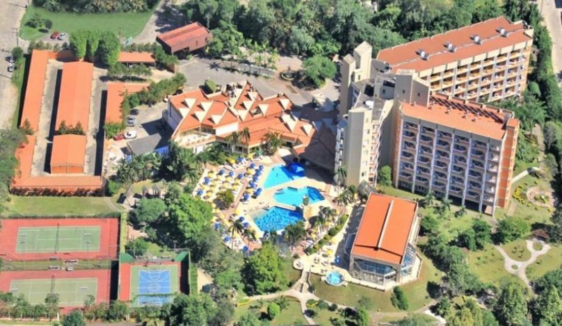 Flats termais em condomínio Apart Hotel de águas termais Gravatal Exterior foto